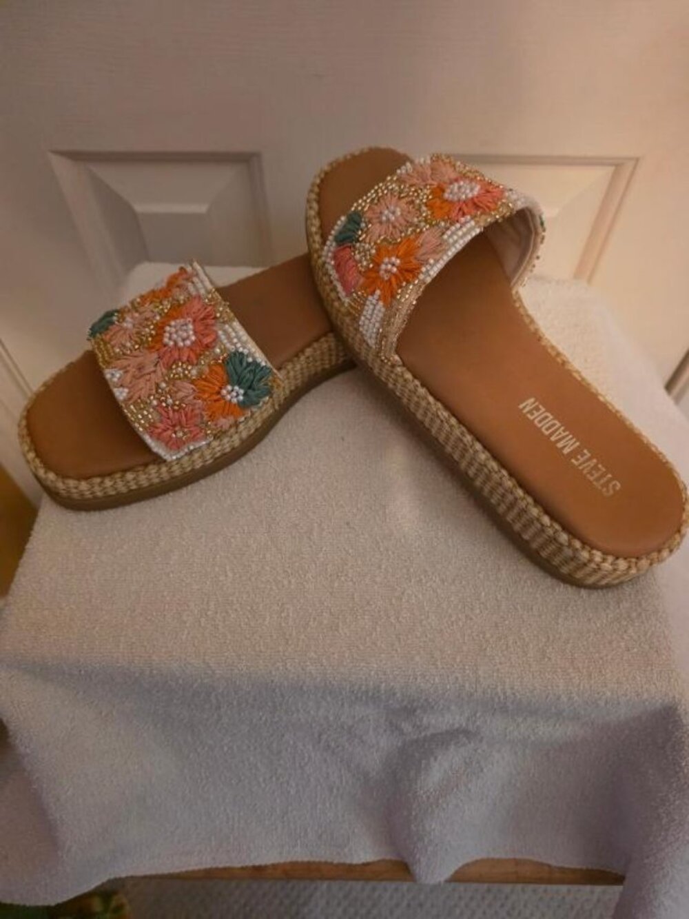 Steve Madden - Women's Boardwalk Sandals 8.5M / Floral Multi